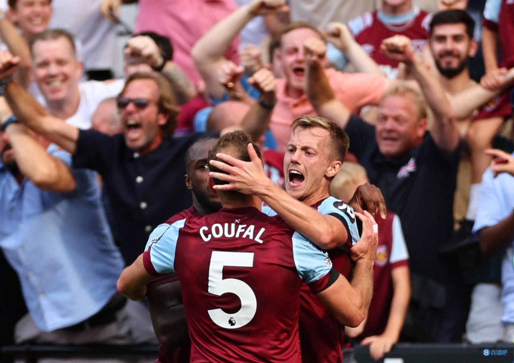 与中场调度 与中场调度